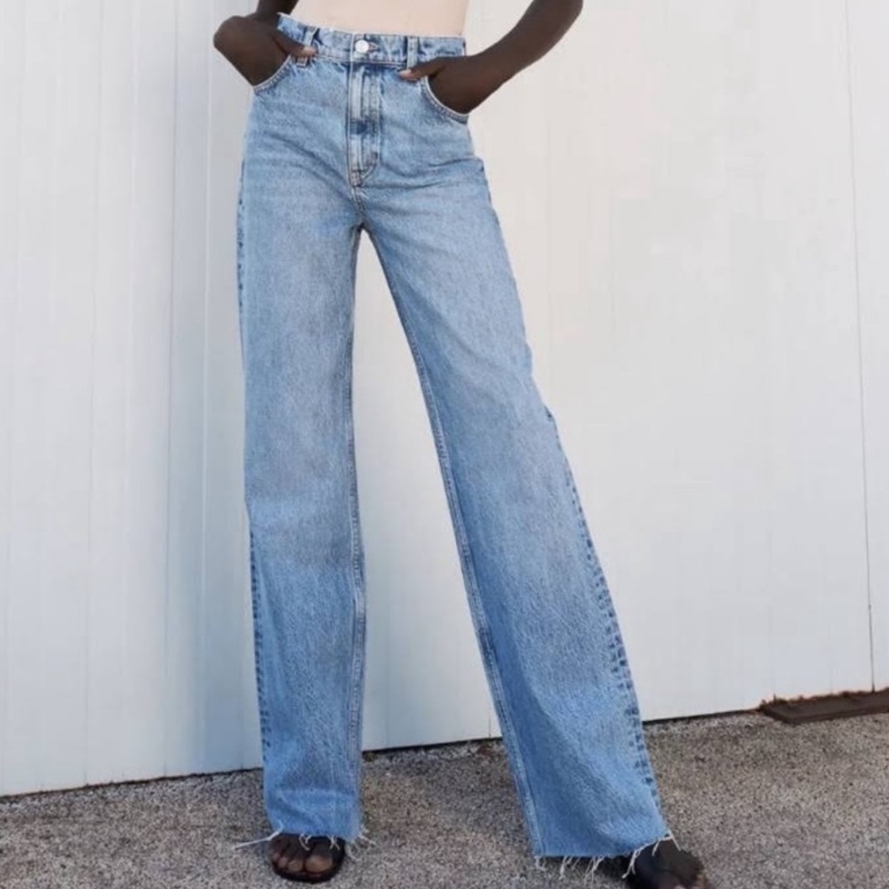Zara Wide Leg Raw Hem Jeans Light Blue
